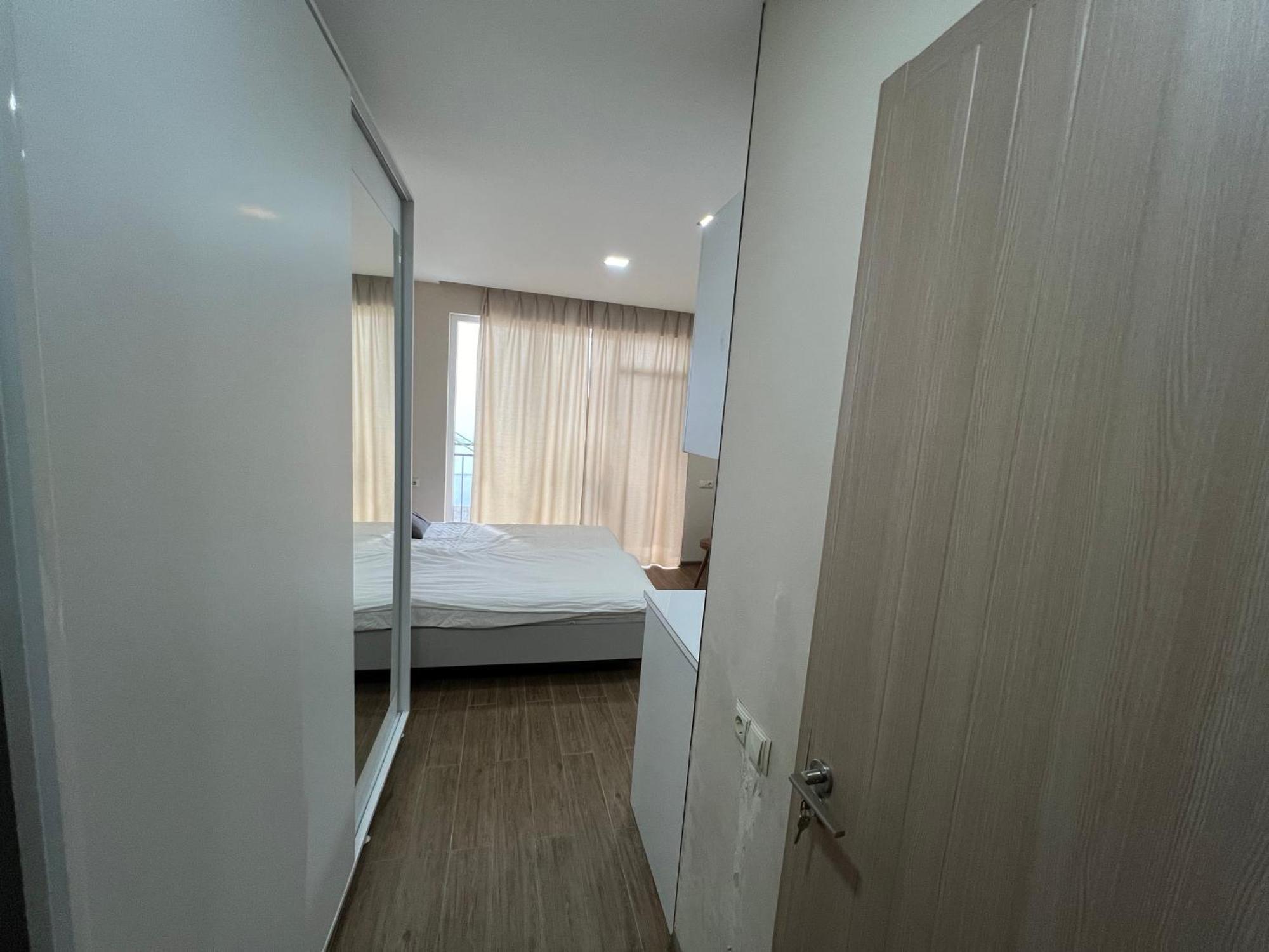 Hotel Paris Batumi Bagian luar foto