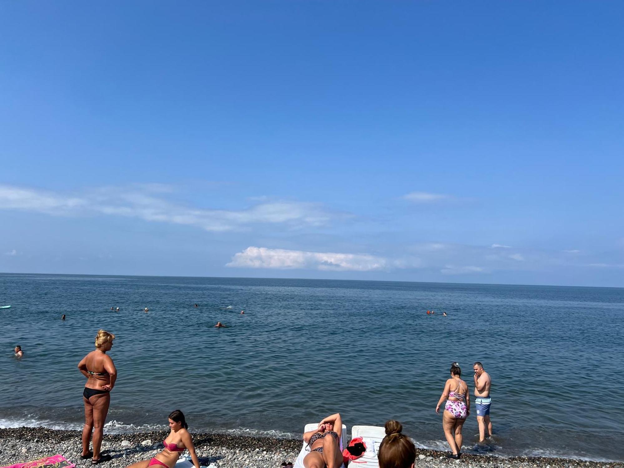 Hotel Paris Batumi Bagian luar foto